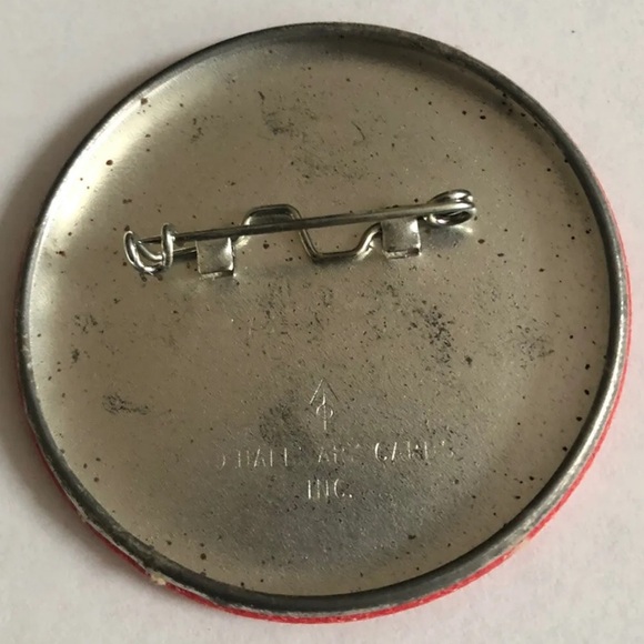 Merry Christmas Holiday Button - Picture 4 of 6